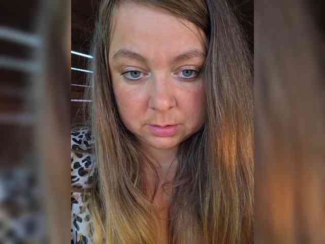 FLUFFY_BEAUTY webcam