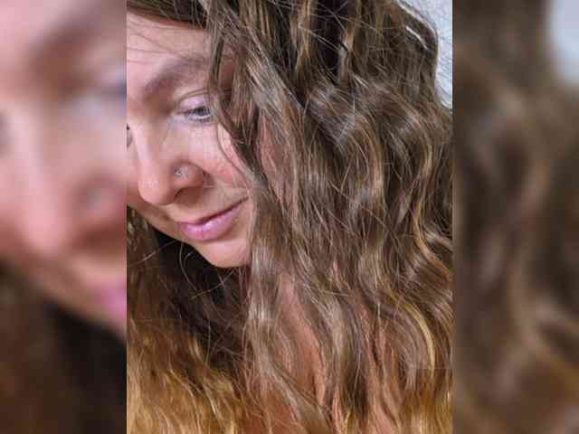 FLUFFY_BEAUTY webcam