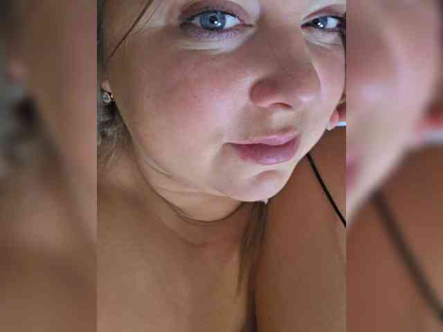 FLUFFY_BEAUTY webcam