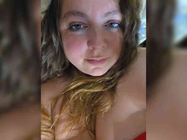 FLUFFY_BEAUTY webcam