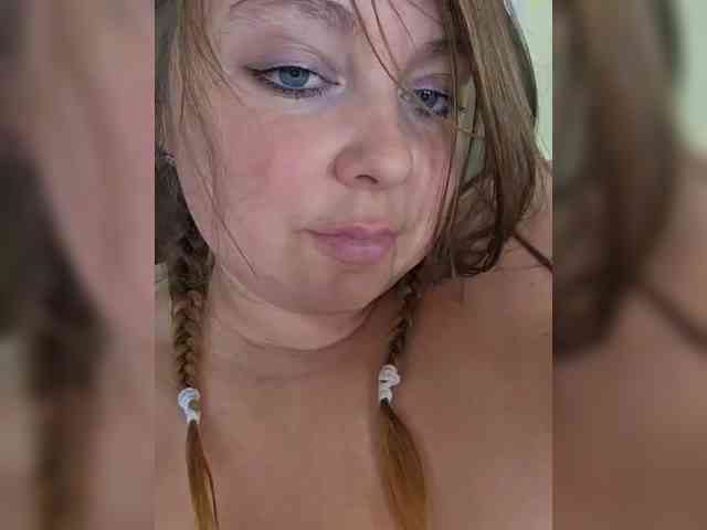 FLUFFY_BEAUTY webcam