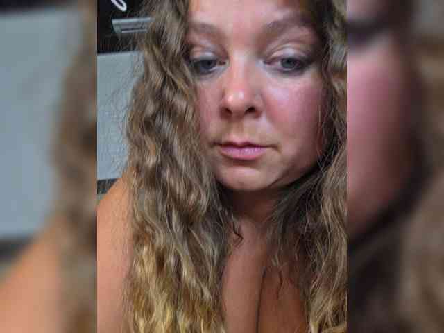 FLUFFY_BEAUTY webcam