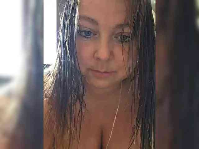 FLUFFY_BEAUTY webcam