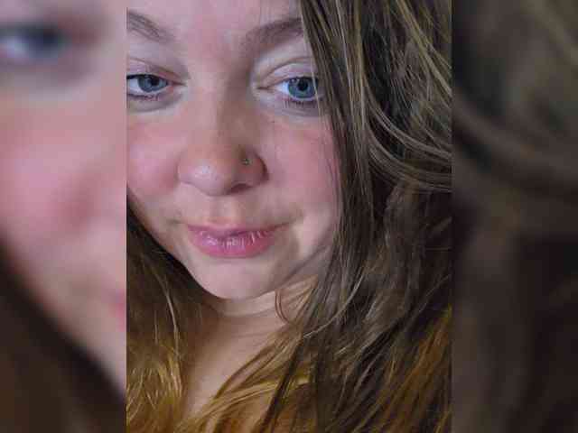 FLUFFY_BEAUTY webcam