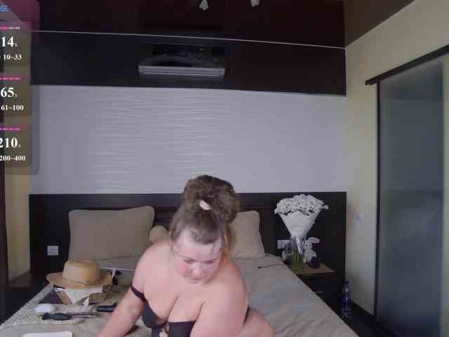 FLUFFY_BEAUTY webcam