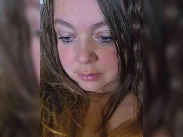 FLUFFY_BEAUTY webcam