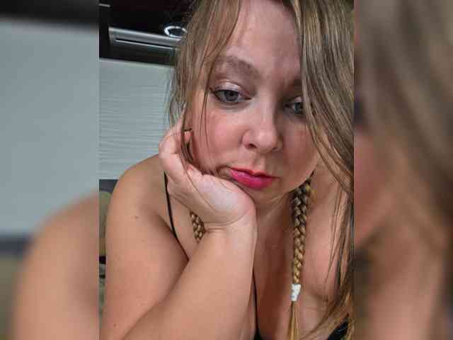 FLUFFY_BEAUTY webcam