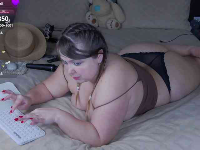 FLUFFY_BEAUTY webcam