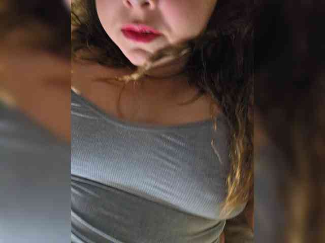 FLUFFY_BEAUTY webcam