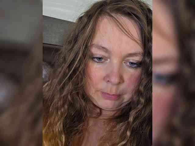 FLUFFY_BEAUTY webcam