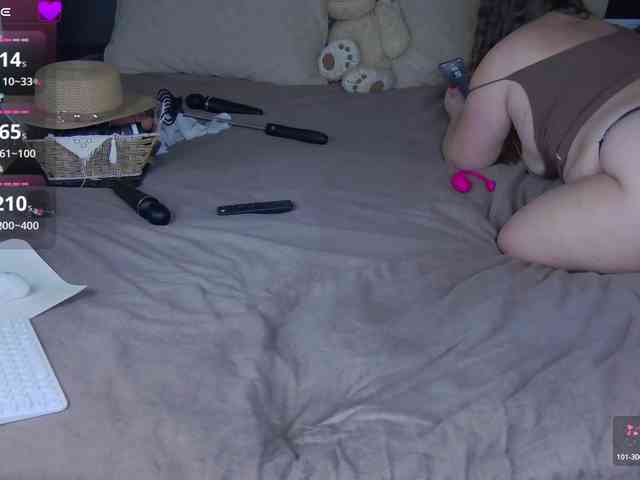 FLUFFY_BEAUTY webcam