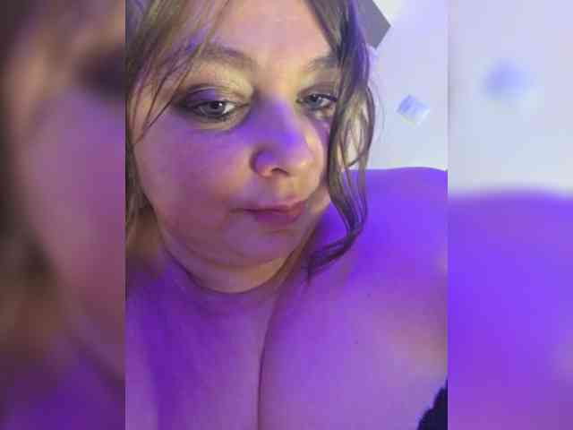 fluffy_beauty's live room
