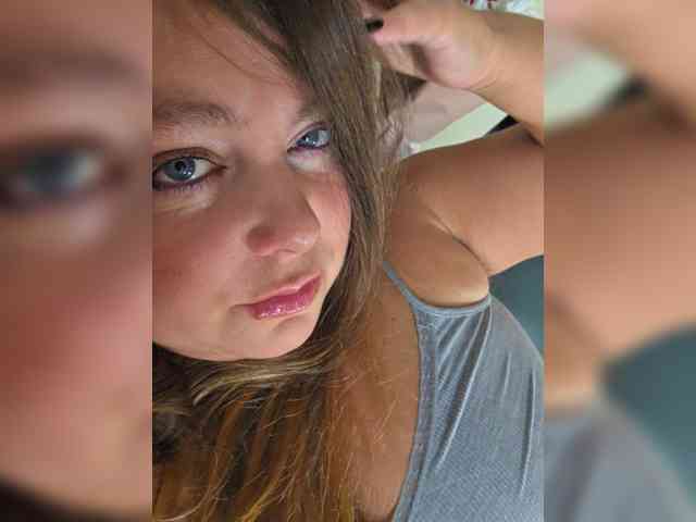 FLUFFY_BEAUTY webcam