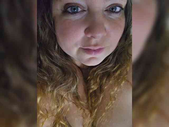 FLUFFY_BEAUTY webcam