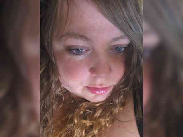 FLUFFY_BEAUTY webcam