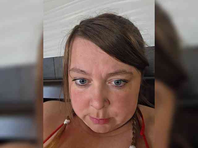 FLUFFY_BEAUTY webcam
