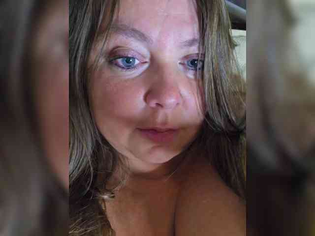 FLUFFY_BEAUTY webcam
