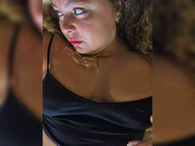 FLUFFY_BEAUTY webcam