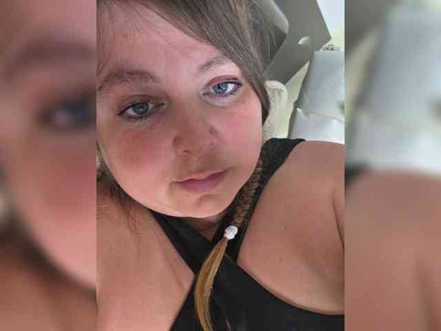 FLUFFY_BEAUTY webcam