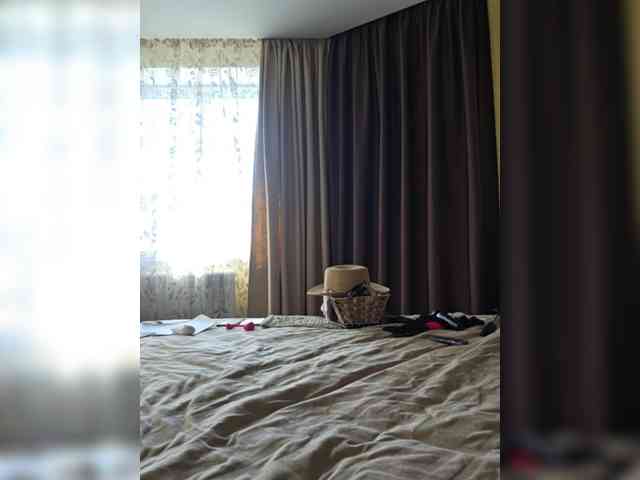 FLUFFY_BEAUTY webcam