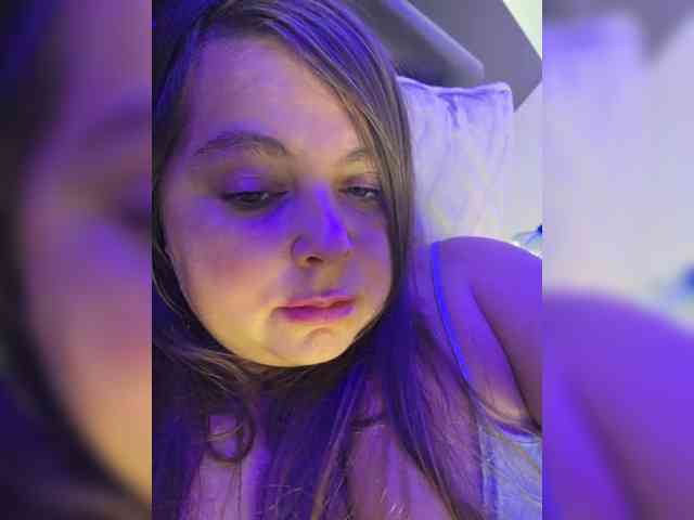 FLUFFY_BEAUTY webcam