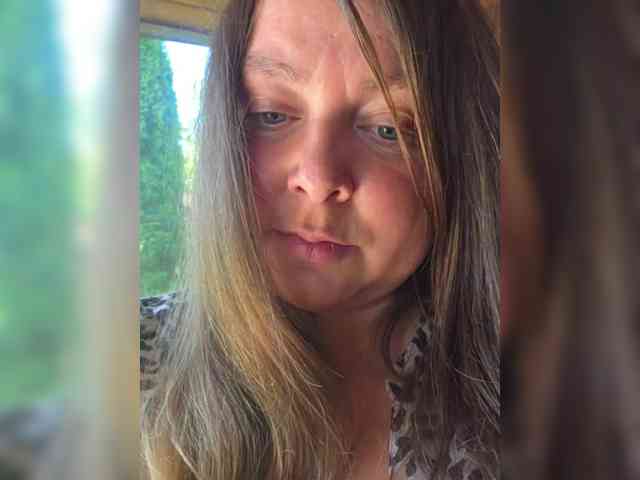 FLUFFY_BEAUTY webcam