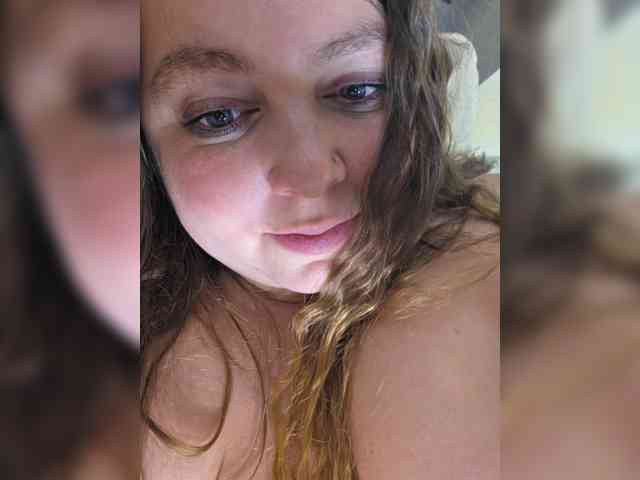 FLUFFY_BEAUTY webcam