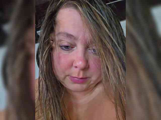 FLUFFY_BEAUTY webcam