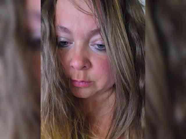 FLUFFY_BEAUTY webcam