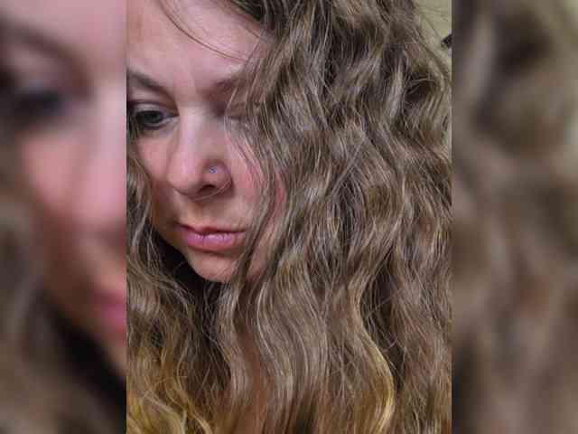 FLUFFY_BEAUTY webcam