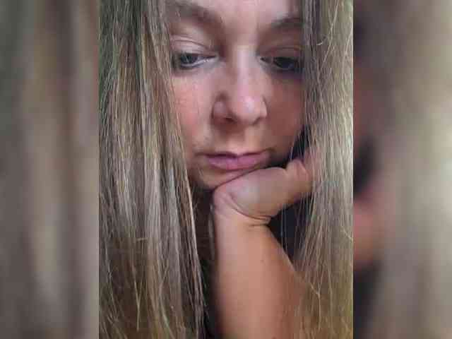 FLUFFY_BEAUTY webcam