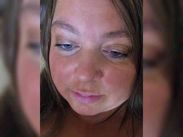FLUFFY_BEAUTY webcam