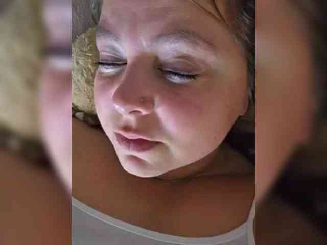 FLUFFY_BEAUTY webcam