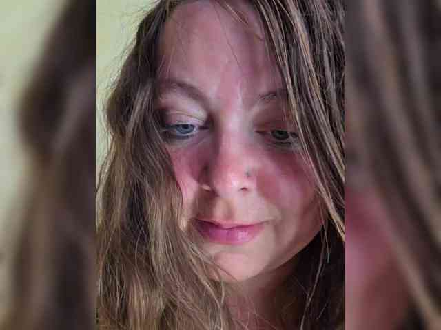 FLUFFY_BEAUTY webcam