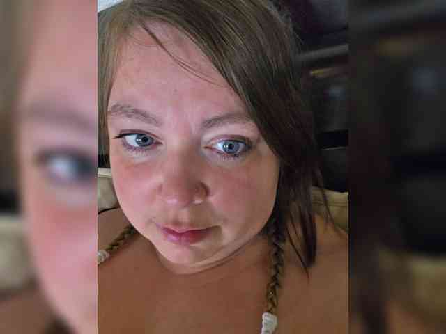 FLUFFY_BEAUTY webcam
