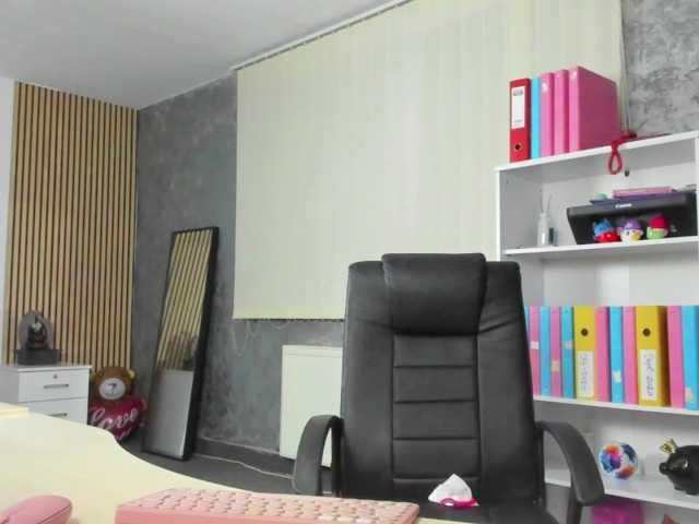 EvaNoelleX