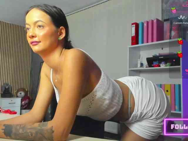 EvaNoelleX webcam