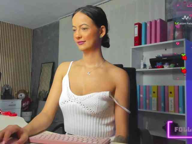 EvaNoelleX webcam