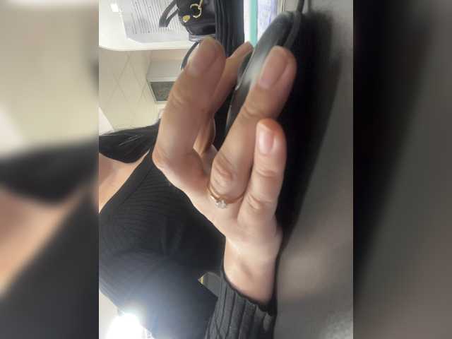 Valeria777161 live cam preview