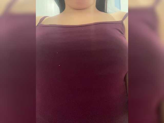 Valeria777161 live cam on BongaCams