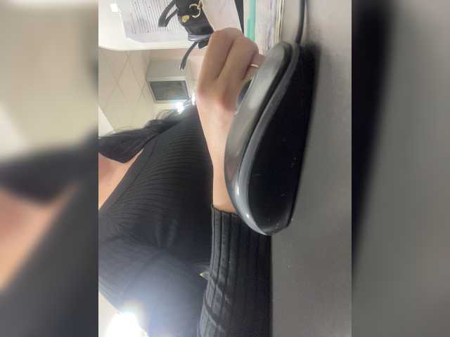 Valeria777161
