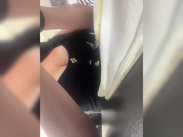 Valeria777161 live webcam show