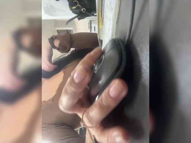 Valeria777161 webcam