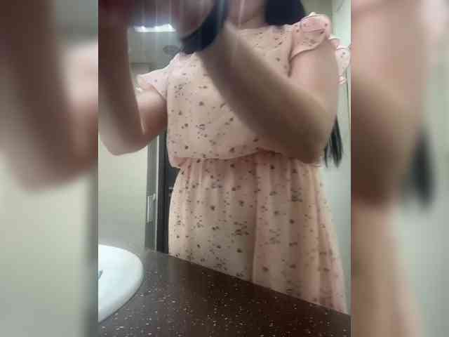 Valeria777161 webcam