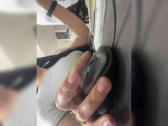 Valeria777161 webcam