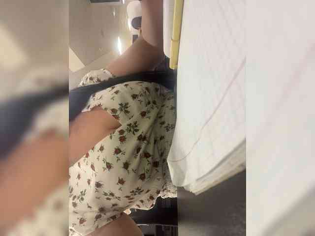 Valeria777161 webcam