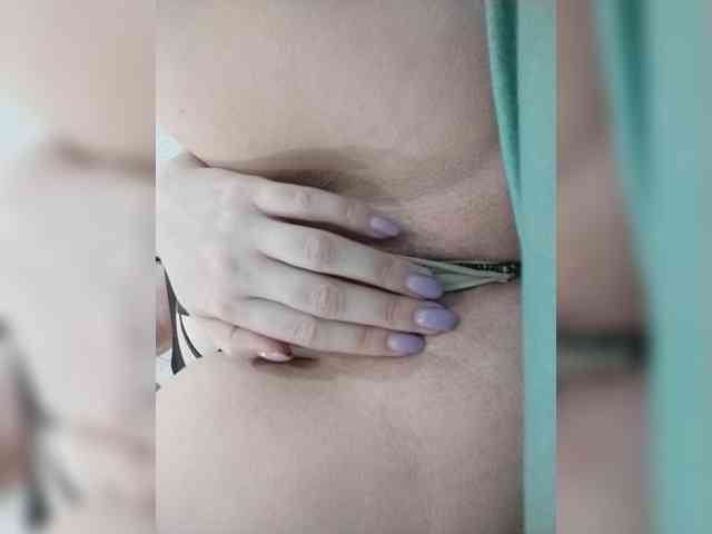 Valeria777161 webcam
