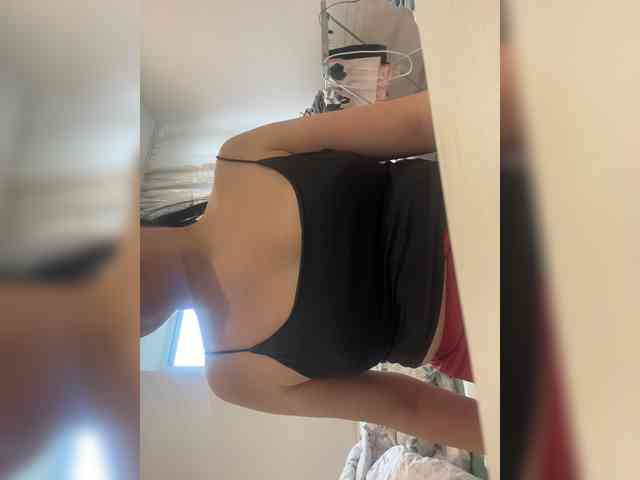 Valeria777161 webcam