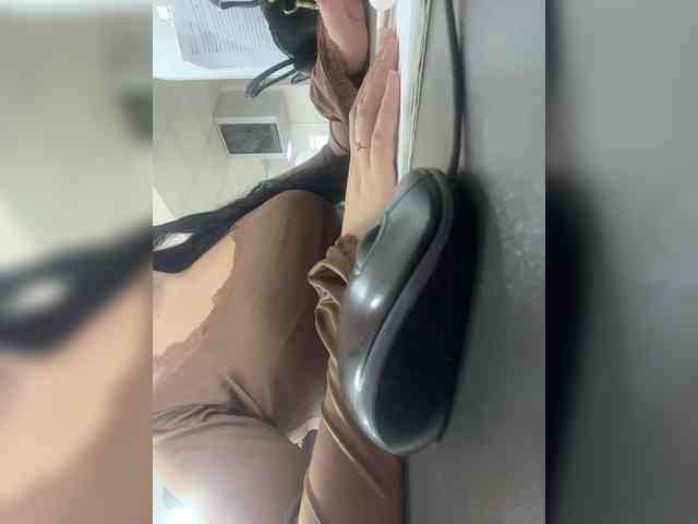 Valeria777161 webcam