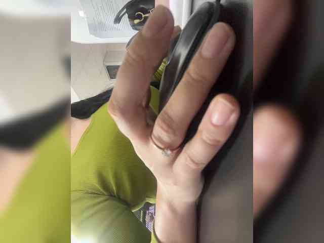 Valeria777161 webcam